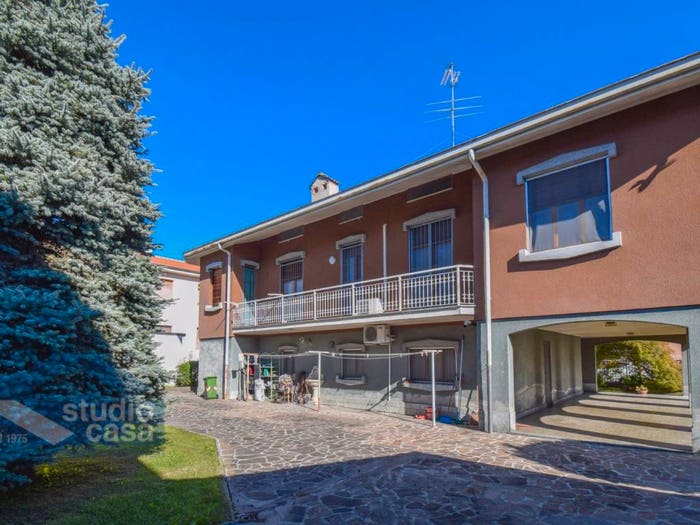 Casa con 6 locali in vendita in VIA LAGO D'ISEO, Città Bassa Laghi, Lodi
