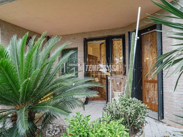 Appartamento quadrilocale in vendita in Via Giuseppe Poggi, Gimarra, Fano