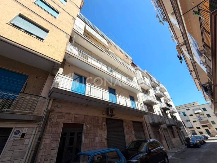 Appartamento trilocale in vendita in Via Professor Mauro Papagni, Bisceglie