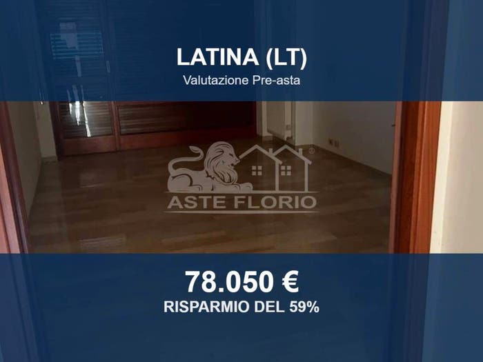 Appartamento quadrilocale in vendita in Corso Giacomo Matteotti, Centro Centro Storico Nicolosi, Latina