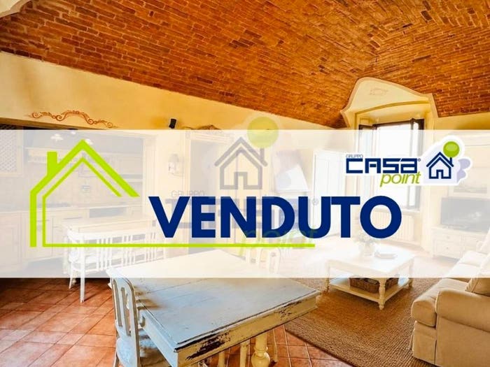 Appartamento trilocale in vendita in Via Alfeno Varo n, Centro, Cremona