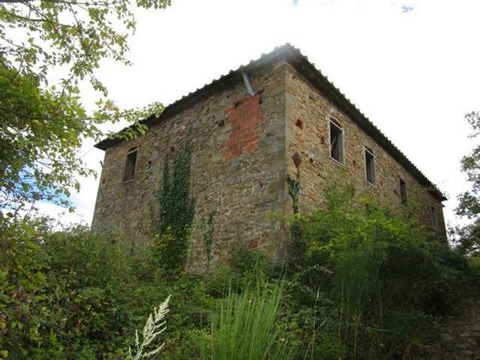 Casa monolocale in vendita in Bucine