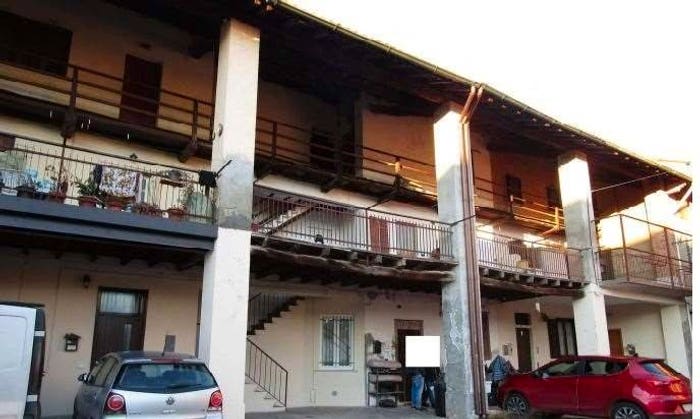 Appartamento quadrilocale in vendita in Vicolo Solaro, Centro, Misinto