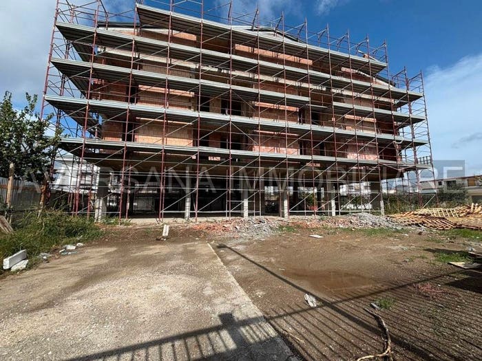 Appartamento quadrilocale in vendita in via circumvallazione, Parete