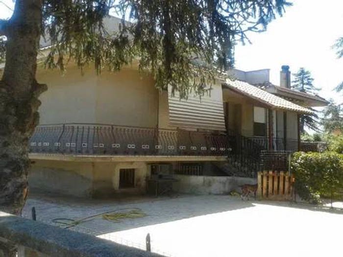 Casa quadrilocale in vendita in Via Pascolare Basso, Bellavista, Lanuvio