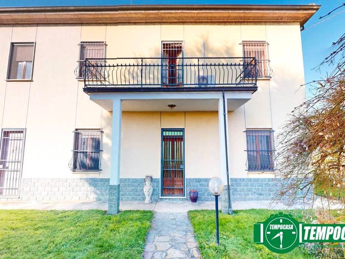 Casa con 5 locali in vendita in SP, Frascarolo