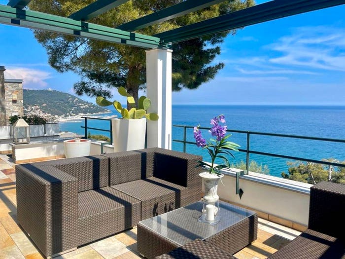 Casa quadrilocale in vendita in Via Aurora, Marina Di Andora, Andora