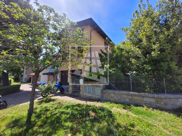 Appartamento trilocale in vendita in San Martino, Carpineti