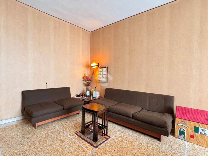 Appartamento trilocale in vendita in Viale caterina da forli', Bande Nere, Milano
