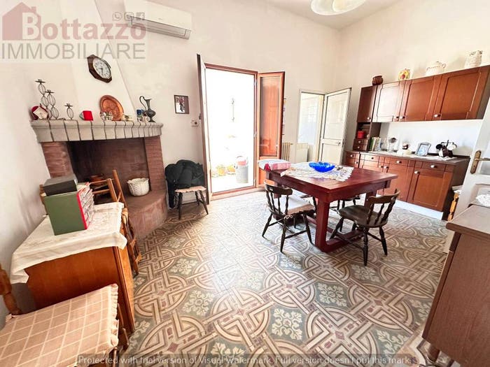 Appartamento con 5 locali in vendita in Via Cesare Battisti, Fragagnano