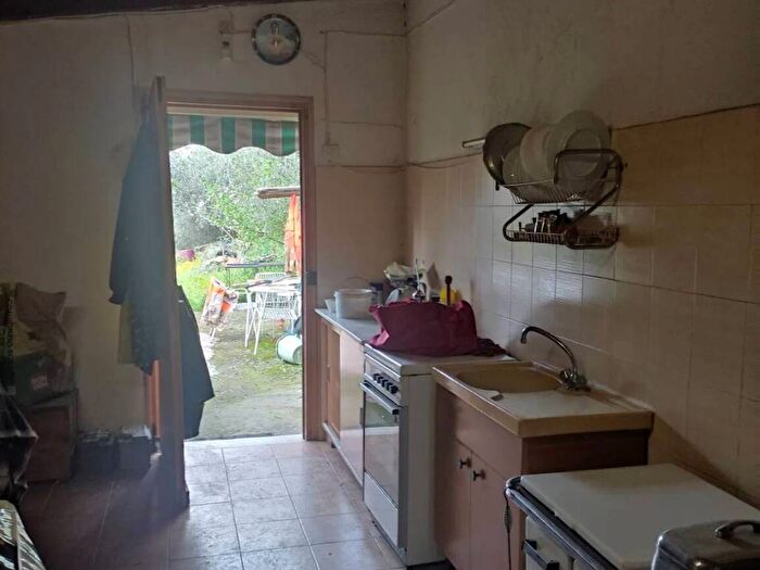Casa trilocale in vendita in Campagna SNC, Dolceacqua
