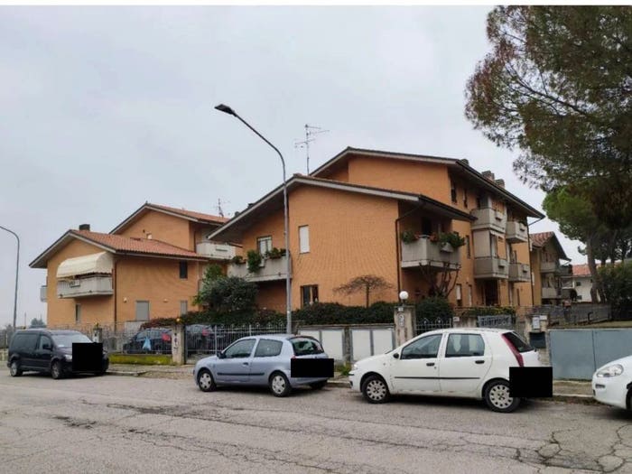 Appartamento con 5 locali in vendita in Via Metauro Piediripa MC Italia, Piediripa, Macerata