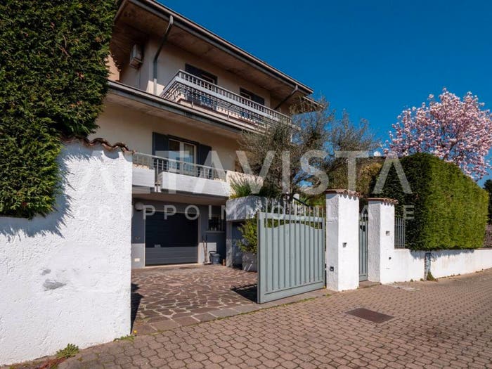 Casa con 5 locali in vendita in Via Giacomo Puccini, Centro, Botticino