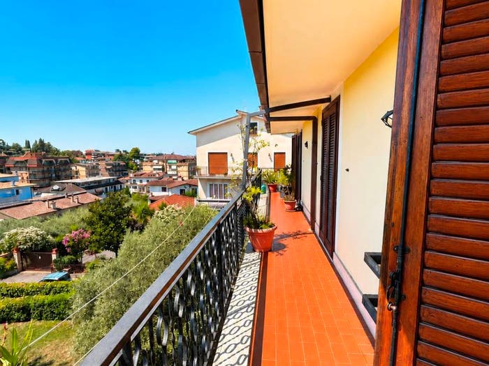 Appartamento quadrilocale in vendita in Via Santa Croce, Mentana
