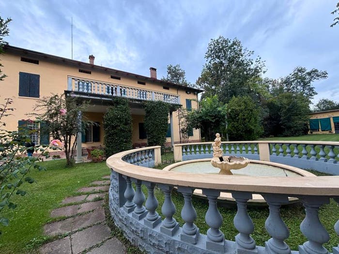 Casa con 6 locali in vendita in Centro, Nonantola
