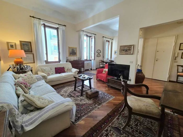 Appartamento con 5 locali in vendita in Via Giovanni Duprè, Campo di Marte, Firenze