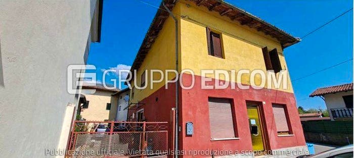 Appartamento con 6 locali in vendita in Via delle Cave, Aviano Castello, Aviano