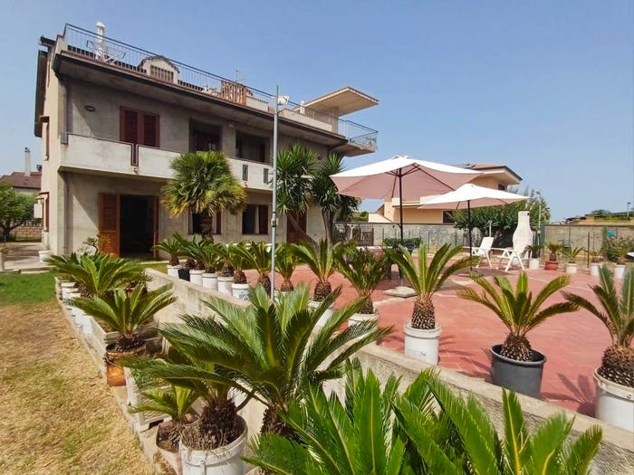 Casa con 6 locali in vendita in Contrada Vina, Centro, Capo d'Orlando