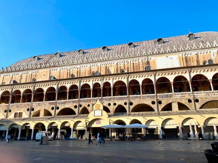 Casa quadrilocale in vendita in Piazze Duomo, Padova
