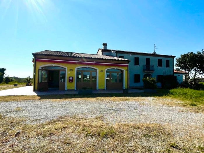 Casa con 6 locali in vendita in via motta, Monselice