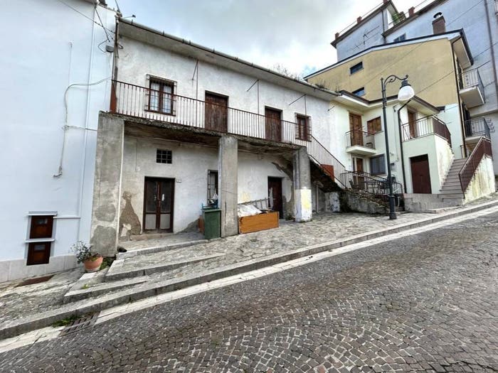 Casa trilocale in vendita in Via Mercato, Fontanarosa