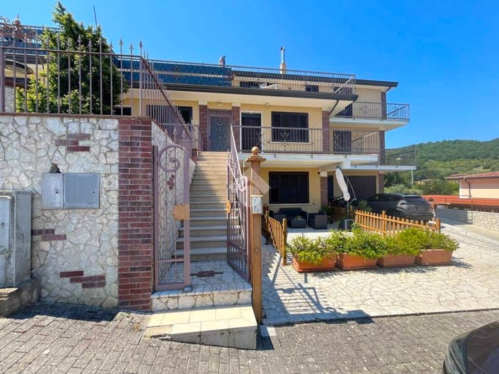 Appartamento quadrilocale in vendita in Via carpentieri, San Giacomo, San Martino Sannita