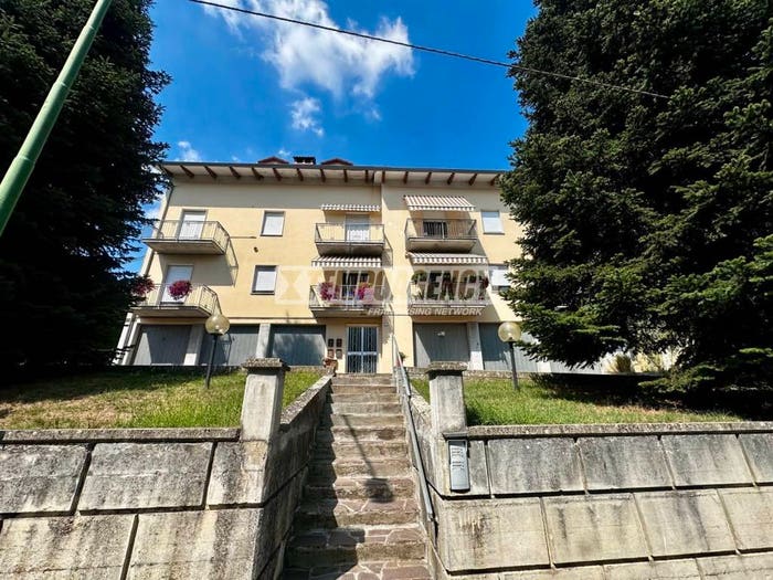 Appartamento quadrilocale in vendita in Via della Pieve, Centro, Polinago