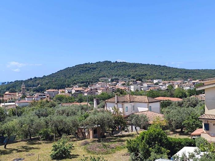 Appartamento trilocale in vendita in Strada Provinciale Ex SS Appia, Centro, Formia