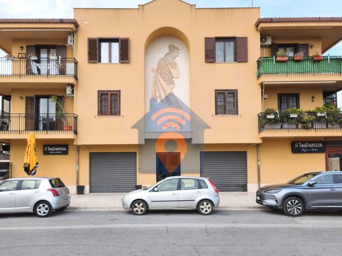 Appartamento con 6 locali in vendita in Via Alessandro Manzoni, Centro, Castelvetrano