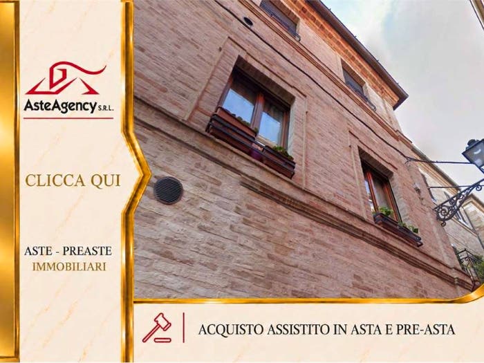 Appartamento con 5 locali in vendita in VIA MINNITI, Civitanova Alta, Civitanova Marche