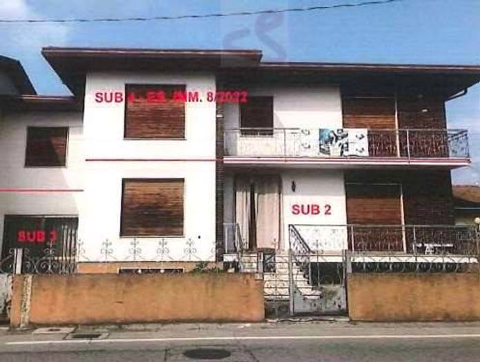 Appartamento con 6 locali in vendita in Via A MANTEGNA, Centro, Tombolo