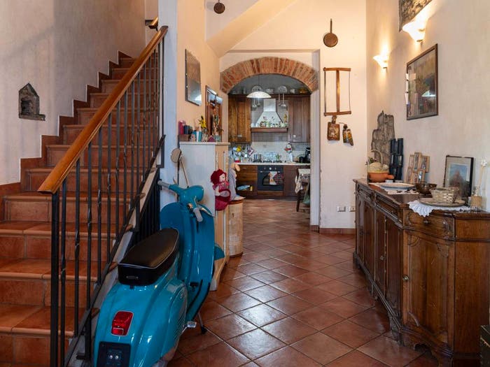 Casa quadrilocale in vendita in Via degli Olmi, Centro, Calenzano