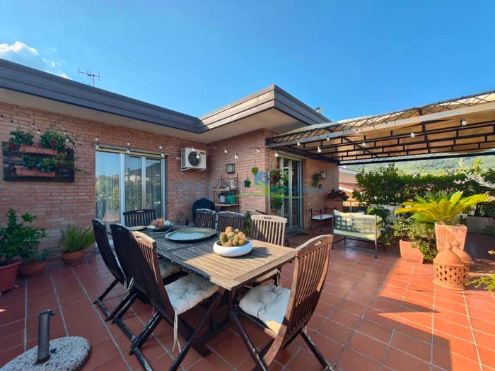 Casa con 5 locali in vendita in Via Vincenzo Bellini, MontecatiniTerme