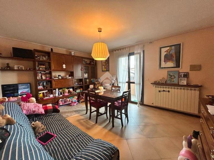Appartamento trilocale in vendita in Via XXII Aprile, Centro, Pavullo nel Frignano