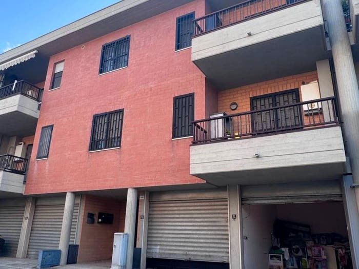 Appartamento trilocale in vendita in Viale Giovanni Gentile, Macchia Gialla Ordona Sud, Foggia
