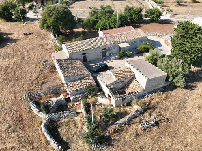 Casa trilocale in vendita in Contrada Pezzettulla, Cannizzara, Modica