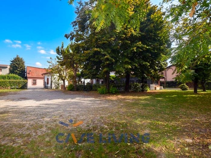 Casa con 6 locali in vendita in Via Dante Alighieri, San Pietro, Zibido San Giacomo