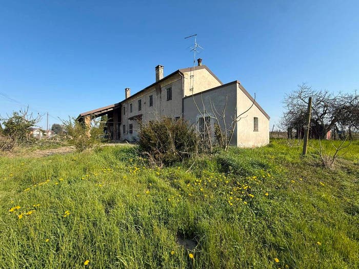 Casa con 6 locali in vendita in Corso della Vittoria, Centro, Legnago