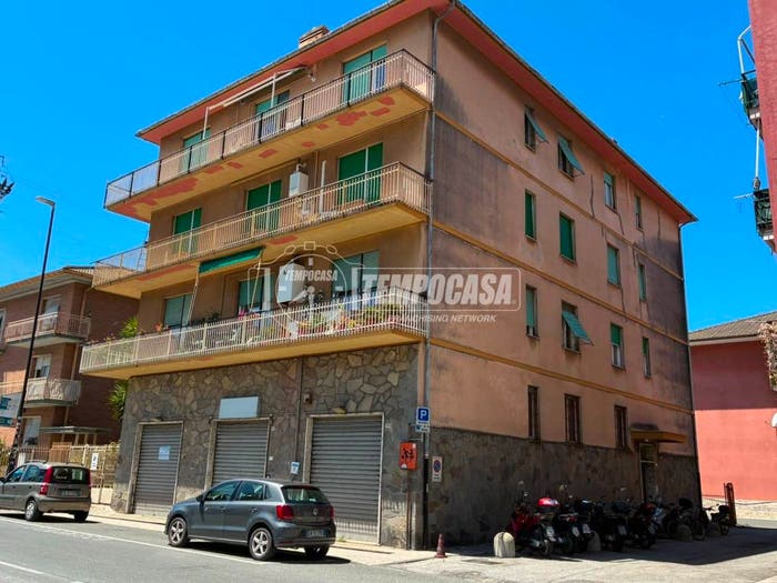 Appartamento bilocale in vendita in Via Fieschi, Centro, Lavagna