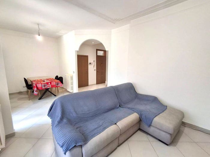Appartamento quadrilocale in vendita in Via Mincio, Saione, Arezzo