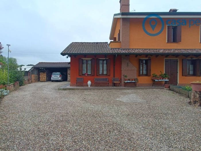 Casa quadrilocale in vendita in Centro, Lusia