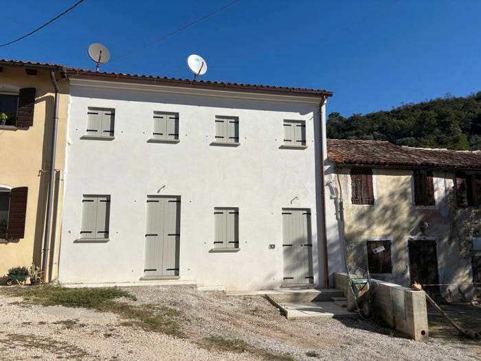 Casa trilocale in vendita in Via dei Momoli, Galzignano, Galzignano Terme