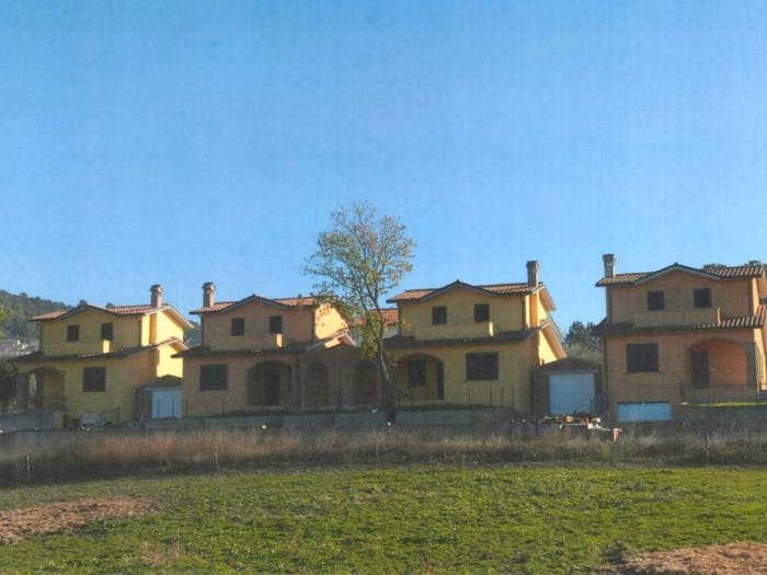 Casa con 5 locali in vendita in Centro, Calvi dell'Umbria