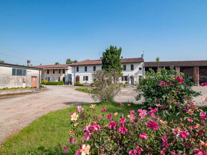 Casa con 6 locali in vendita in Cascina Tesoro, Casalpusterlengo