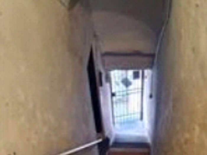 Appartamento trilocale in vendita in Via Cisterna, Centro Storico, Sanremo