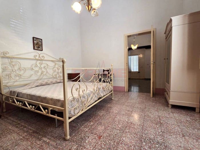 Appartamento trilocale in vendita in Via Basento, Centro, Matino
