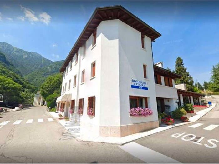 Casa con 6 locali in vendita in Via Madonna del Covolo, Pieve del Grappa