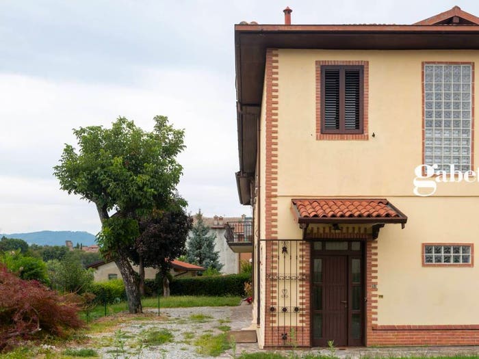 Casa quadrilocale in vendita in Via Valle, Centro, Cernusco Lombardone