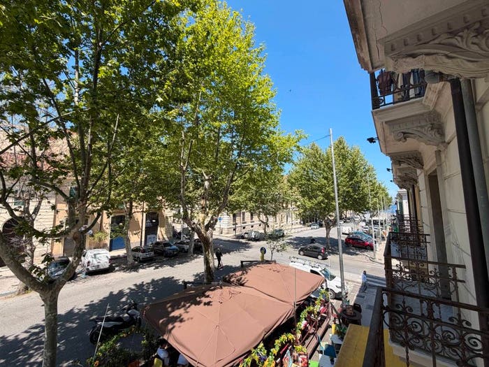 Appartamento con 6 locali in vendita in Via del Vespro, Centro Storico, Messina