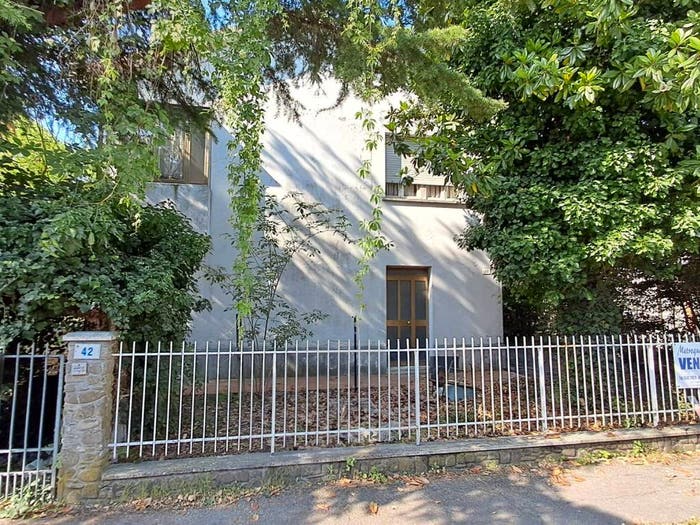 Casa con 6 locali in vendita in Via Maria Ferrari Bandini Buti, Ronco, Forlì